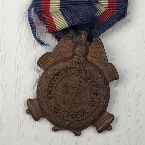 Vintage Sons of Union Veterans of the Civil War Membership Medal Badge Brooch - Picture 4 of 9